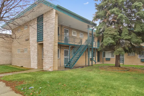$1,245 | 3007 West 87th Street, Unit 4, Evergreen Park, IL 60805