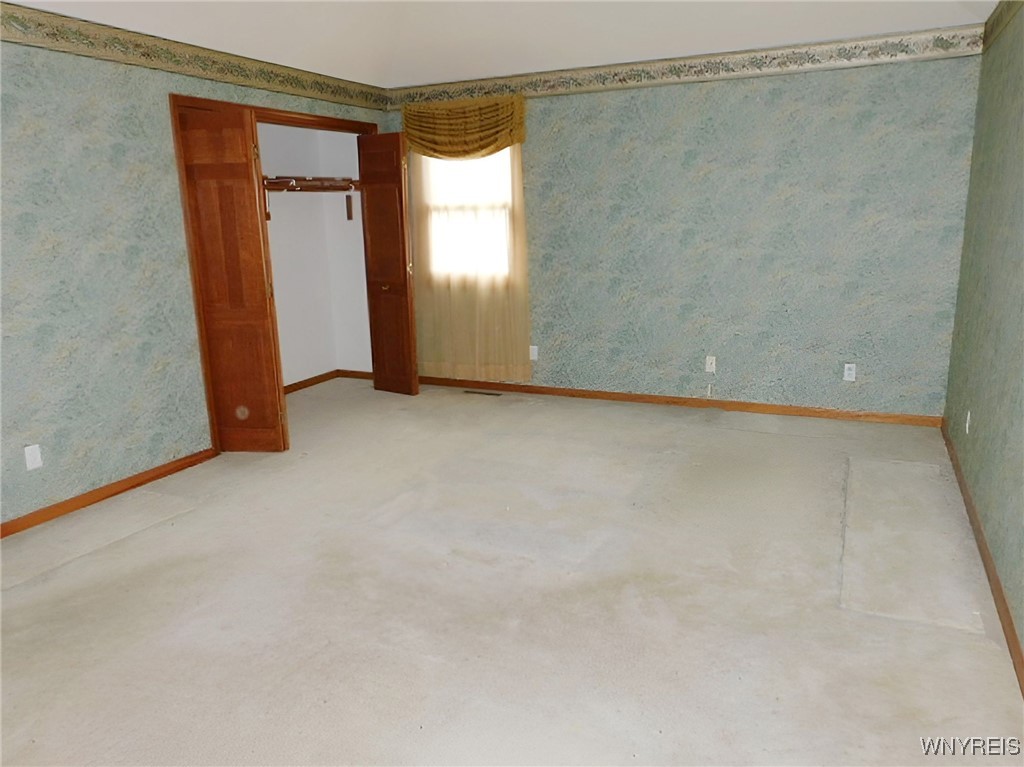 15 Thomas Jefferson Lane Amherst, NY 14226 - Photo 21 of 29