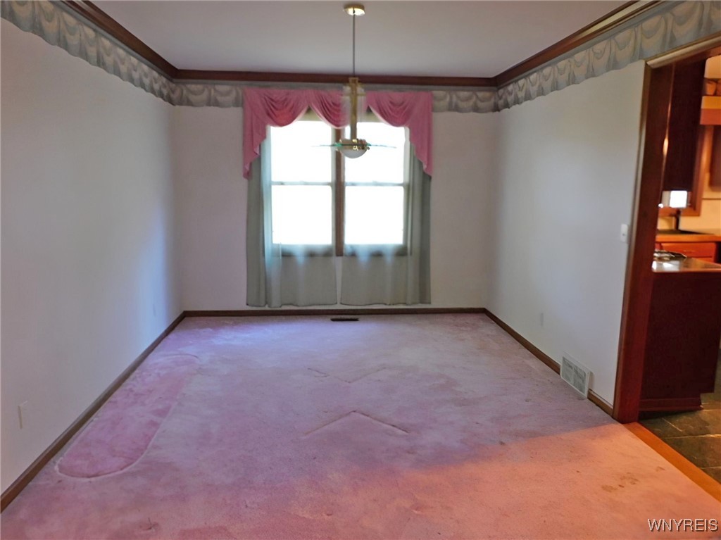 15 Thomas Jefferson Lane Amherst, NY 14226 - Photo 6 of 29