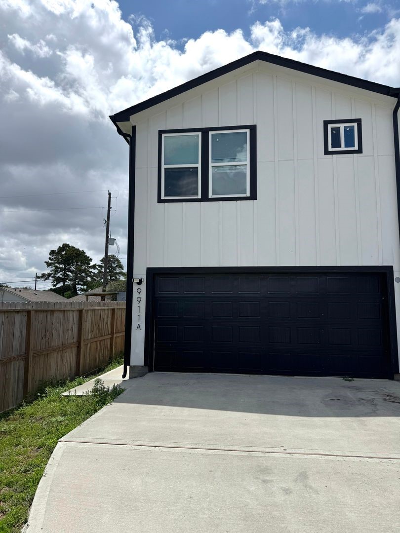 9911 Porto Rico Road, Unit A Houston, TX 77041 - Photo 2 of 18