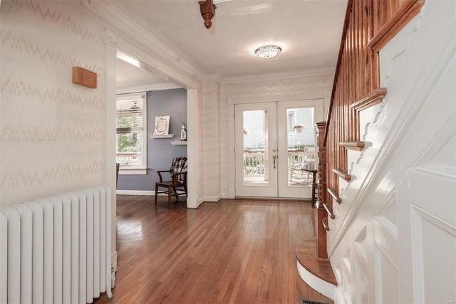 $540,000 | 2607 Oakview Terrace, St. Louis, MO 63143