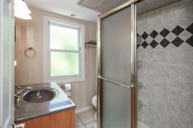 $540,000 | 2607 Oakview Terrace, St. Louis, MO 63143