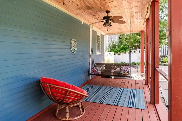 $540,000 | 2607 Oakview Terrace, St. Louis, MO 63143