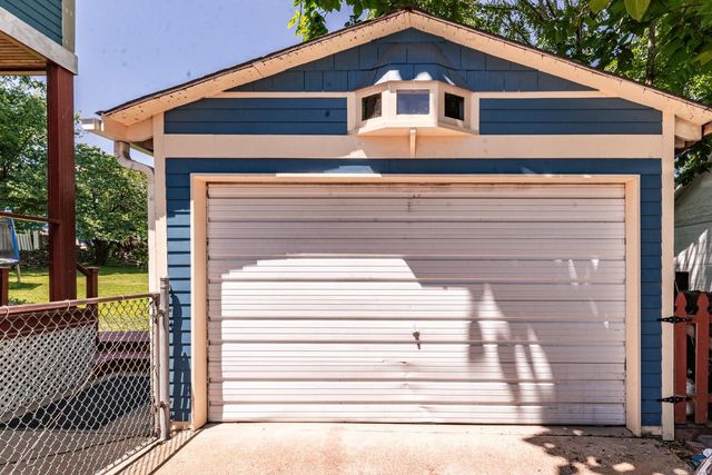 $540,000 | 2607 Oakview Terrace, St. Louis, MO 63143