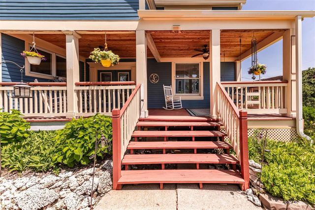 $540,000 | 2607 Oakview Terrace, St. Louis, MO 63143