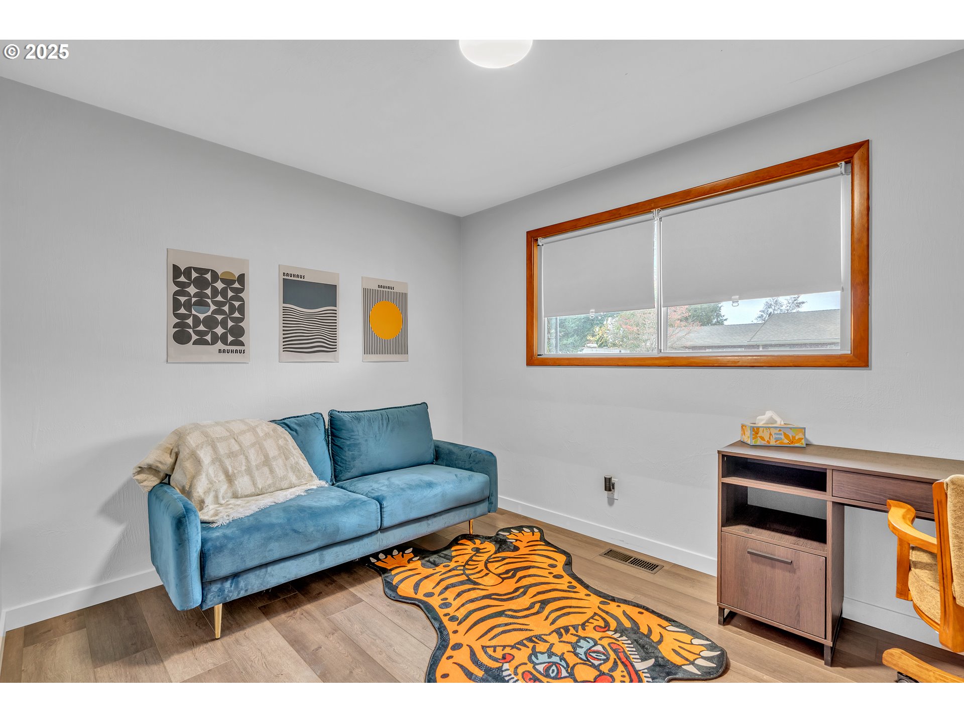 3472 Hoodview Drive Hubbard, OR 97032 - Photo 14 of 23 a living room with furniture and painting on the wall