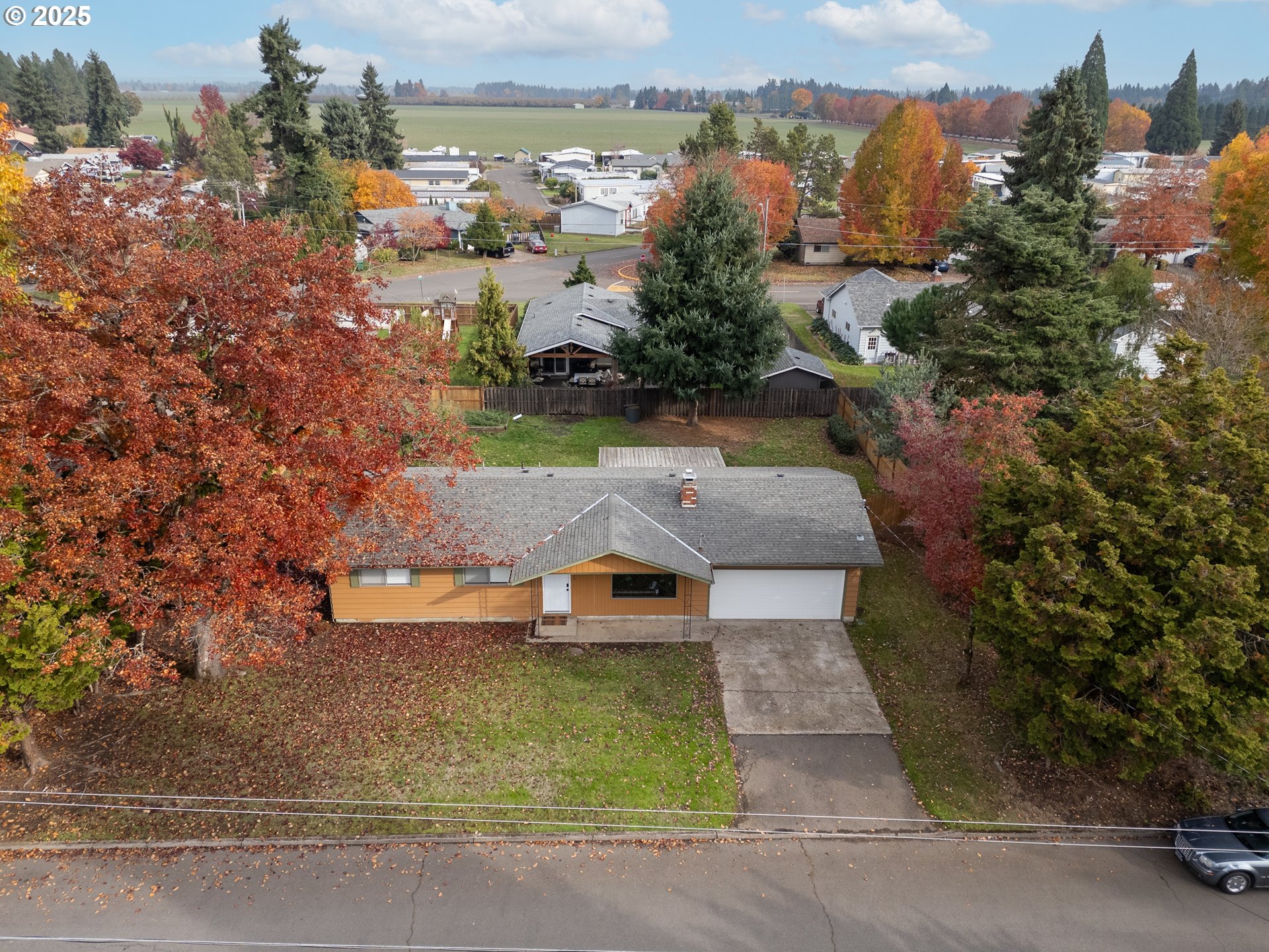 3472 Hoodview Drive Hubbard, OR 97032 - Photo 21 of 23 an aerial view of a house with a garden