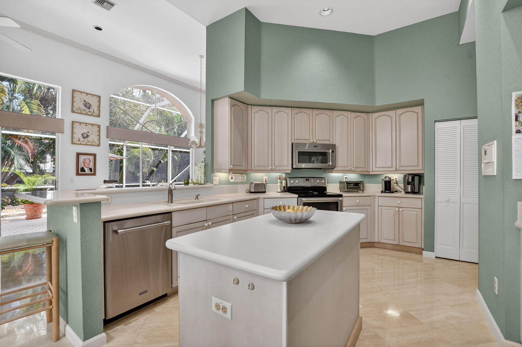 5184 Northwest 25th Way Boca Raton, FL 33496 - Photo 21 of 50 22-web-or-mls-DSC_8436