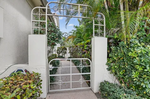 $599,000 | 5184 Northwest 25th Way, Boca Raton, FL 33496