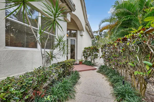 $599,000 | 5184 Northwest 25th Way, Boca Raton, FL 33496
