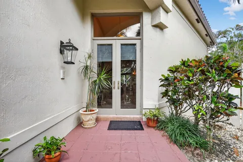 $599,000 | 5184 Northwest 25th Way, Boca Raton, FL 33496