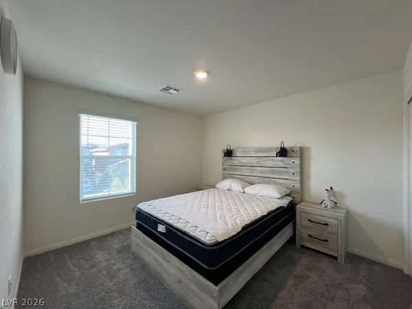 $2,500 | 380 Larksong Avenue, Henderson, NV 89011