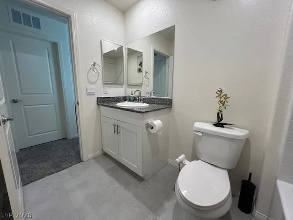 $2,500 | 380 Larksong Avenue, Henderson, NV 89011