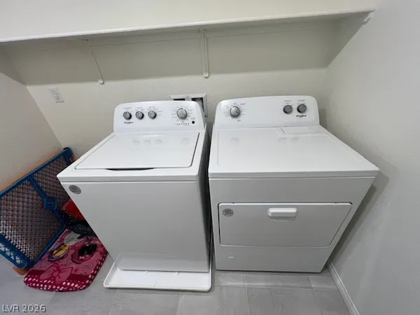 $2,500 | 380 Larksong Avenue, Henderson, NV 89011