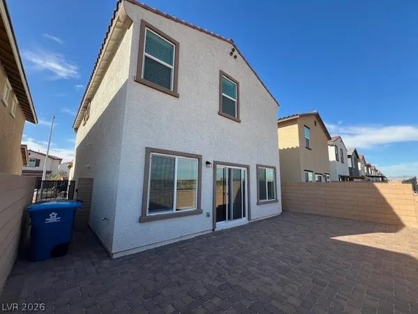 $2,500 | 380 Larksong Avenue, Henderson, NV 89011