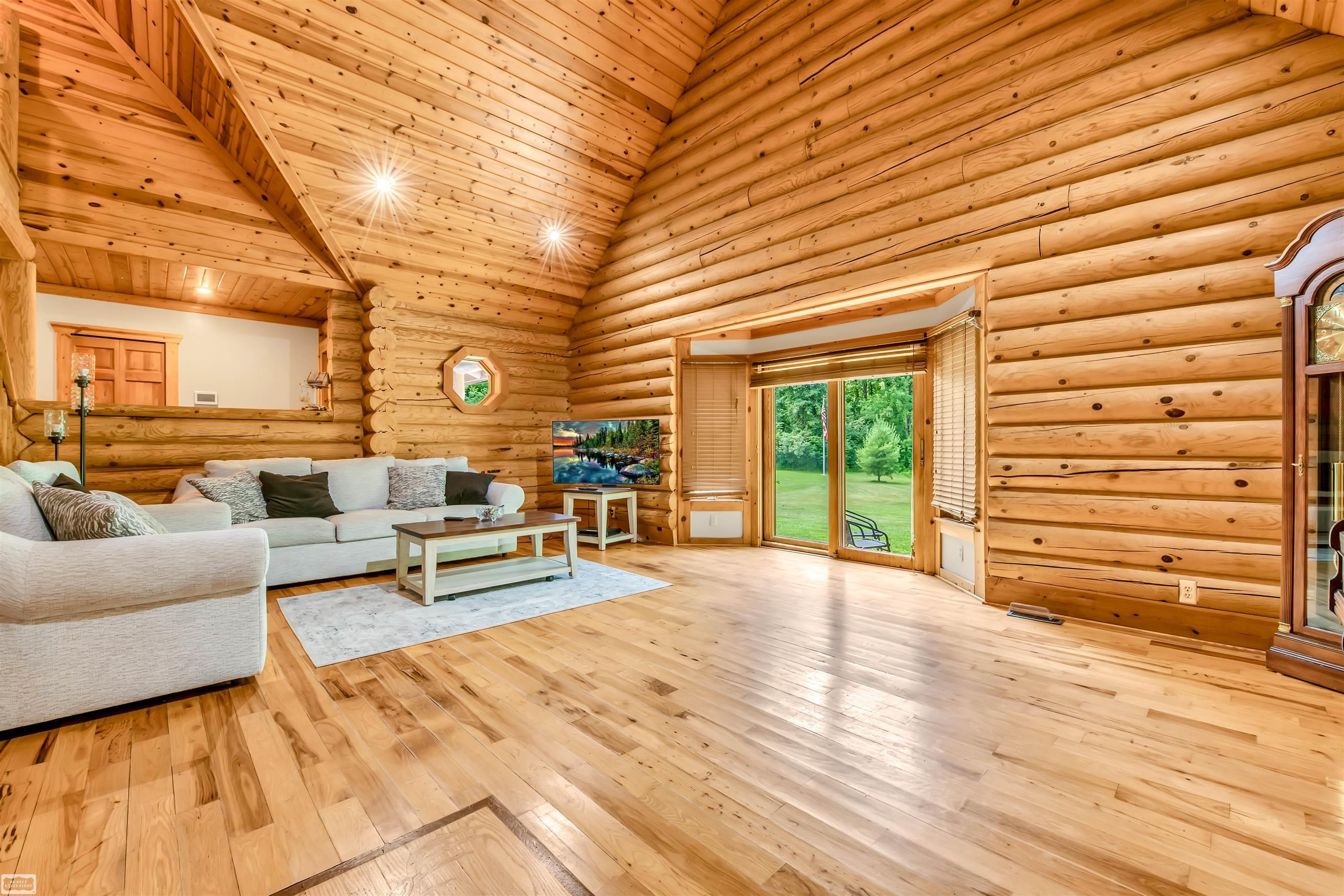 6880 Holland Road Algonac, MI 48001 - Photo 30 of 46 50101945-32.JPG