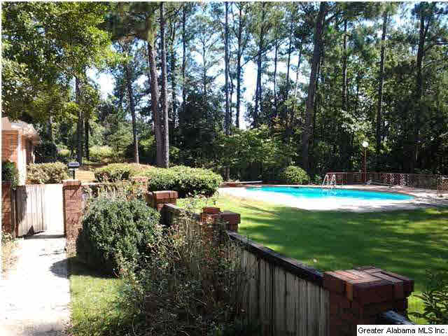 2601 Dolly Ridge Road Birmingham, AL 35243 - Photo 5 of 13