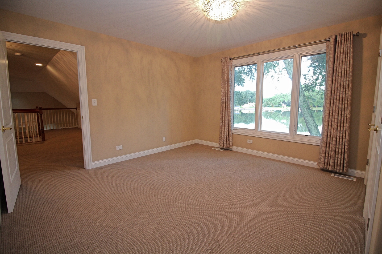 4444 Riverside Drive Crystal Lake, IL 60014 - Photo 18 of 30 an empty room with a empty space and windows