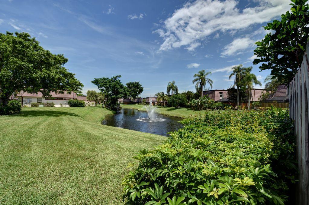 7687 Courtyard Run West Boca Raton, FL 33433 - Photo 2 of 27 View from entrance