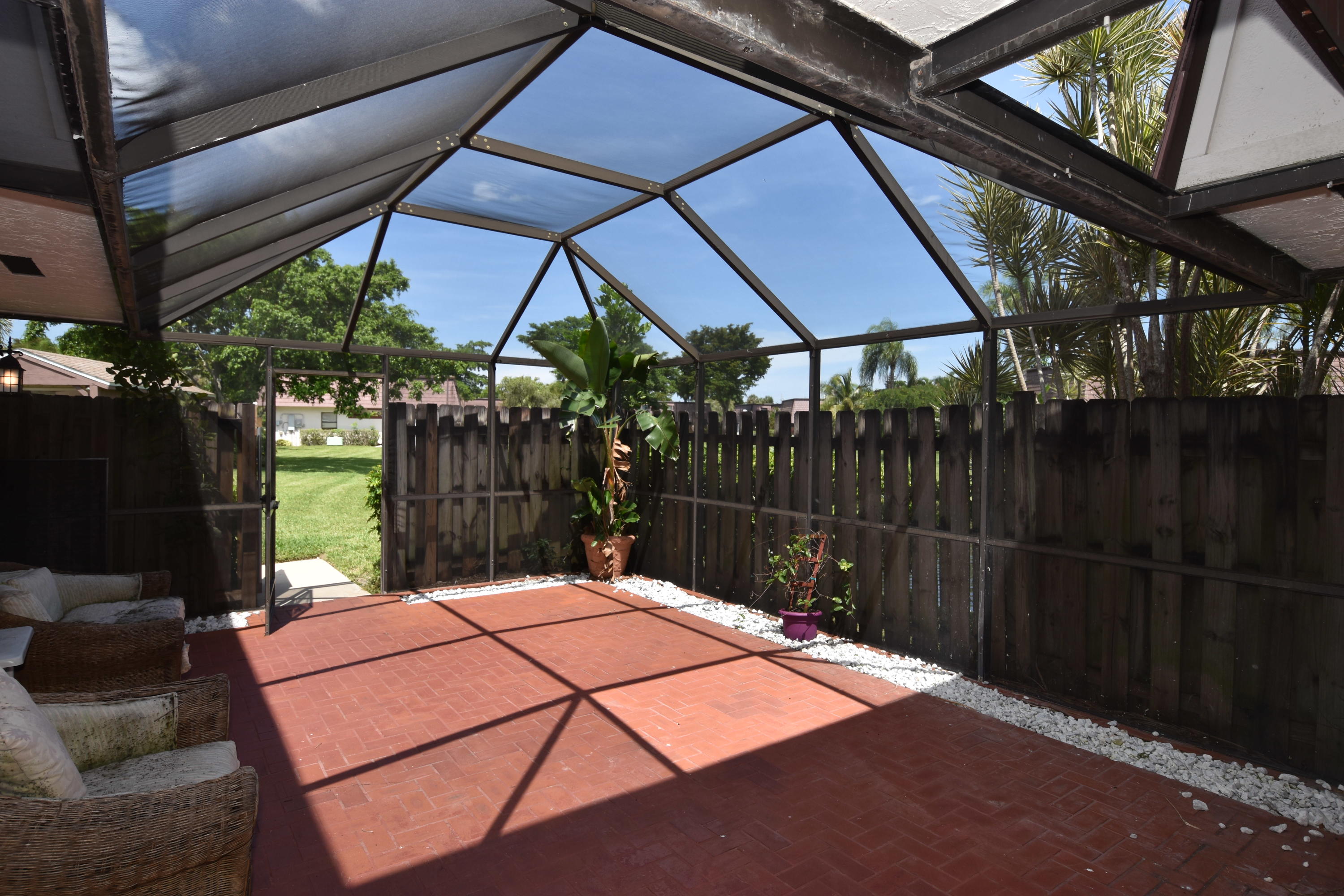 7687 Courtyard Run West Boca Raton, FL 33433 - Photo 4 of 27 Screened patio