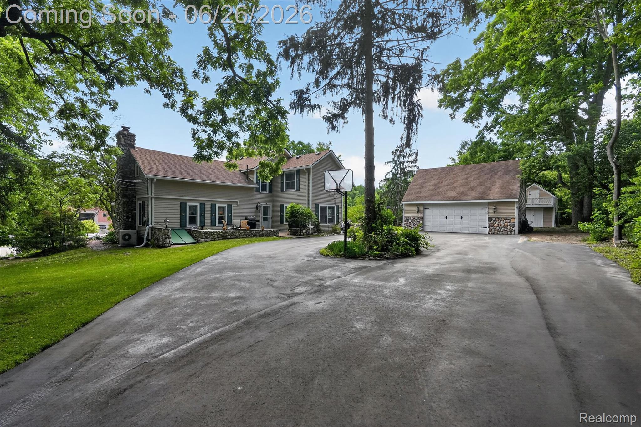31620 West 11 Mile Road Farmington, MI 48334 - Photo 6 of 70