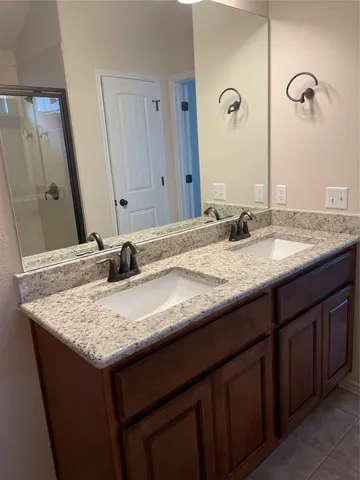 $2,100 | 3473 Pauling Loop, Round Rock, TX 78665