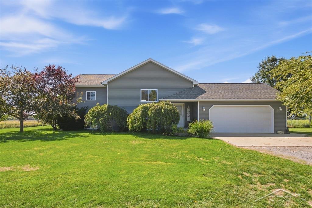 322 East Baker Road Hope, MI 48628 - Photo 1 of 37 Gallery Image 1