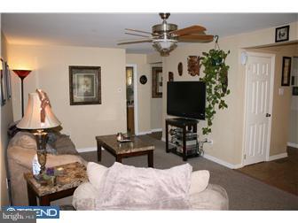 1039 Valley Road Warminster, PA 18974 - Photo 5 of 10 Gallery Image 5