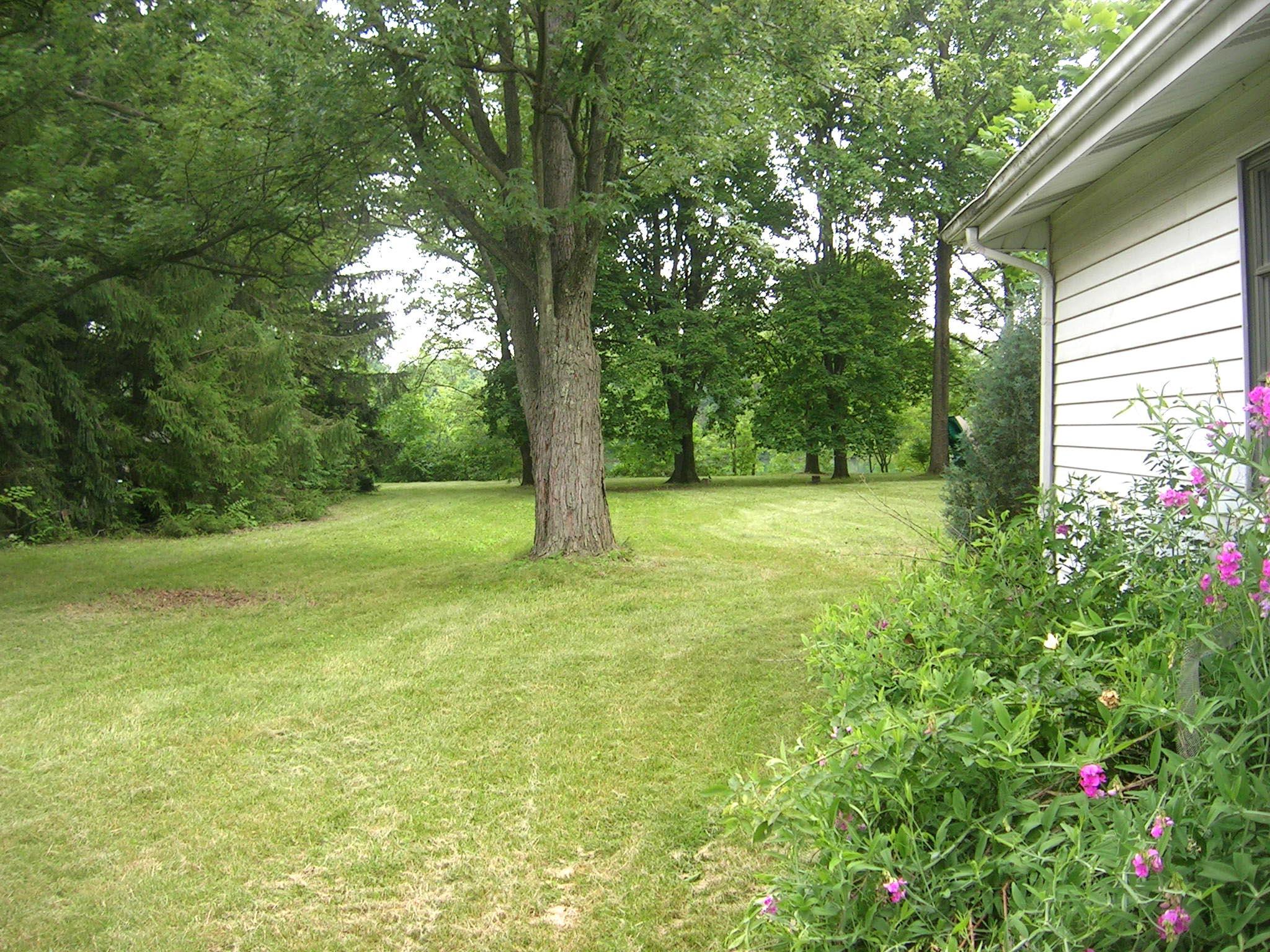 5735 Sinclair Road Columbus, OH 43229 - Photo 16 of 18 Gallery Image 16