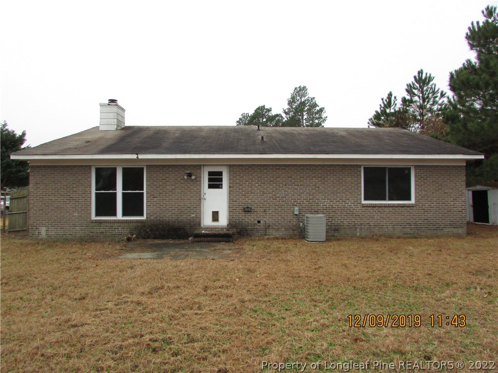 947 Rim Road Fayetteville, NC 28314 - Photo 2 of 10