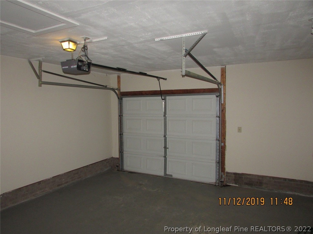 947 Rim Road Fayetteville, NC 28314 - Photo 10 of 10 a view of a fan