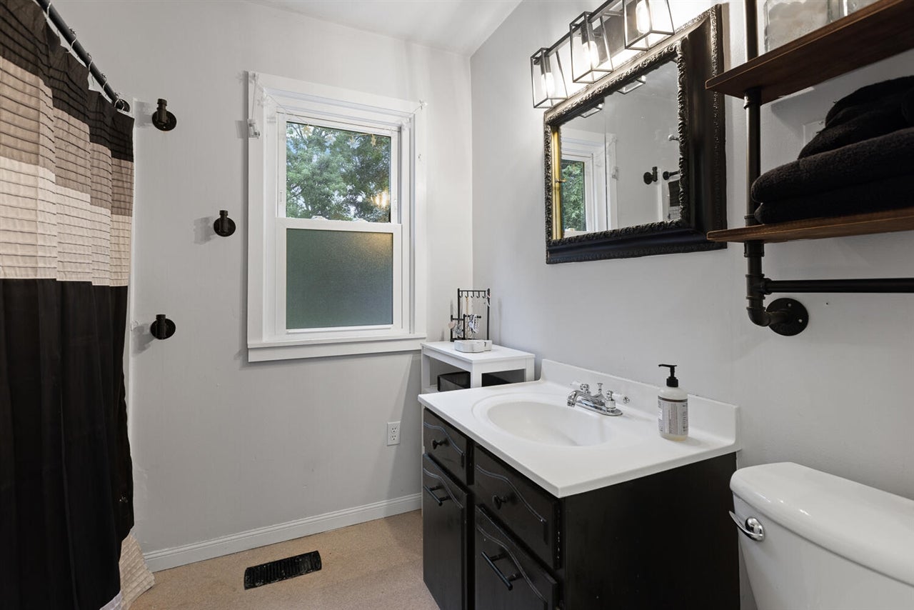 515 East Russell Road Tecumseh, MI 49286 - Photo 16 of 33 Gallery Image 16