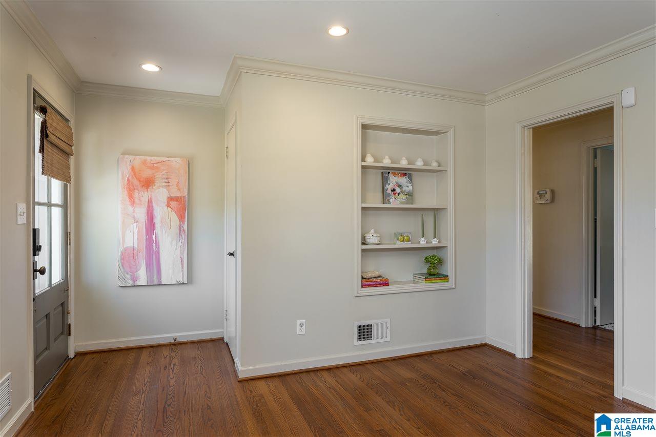 4304 Warren Road Birmingham, AL 35213 - Photo 3 of 25