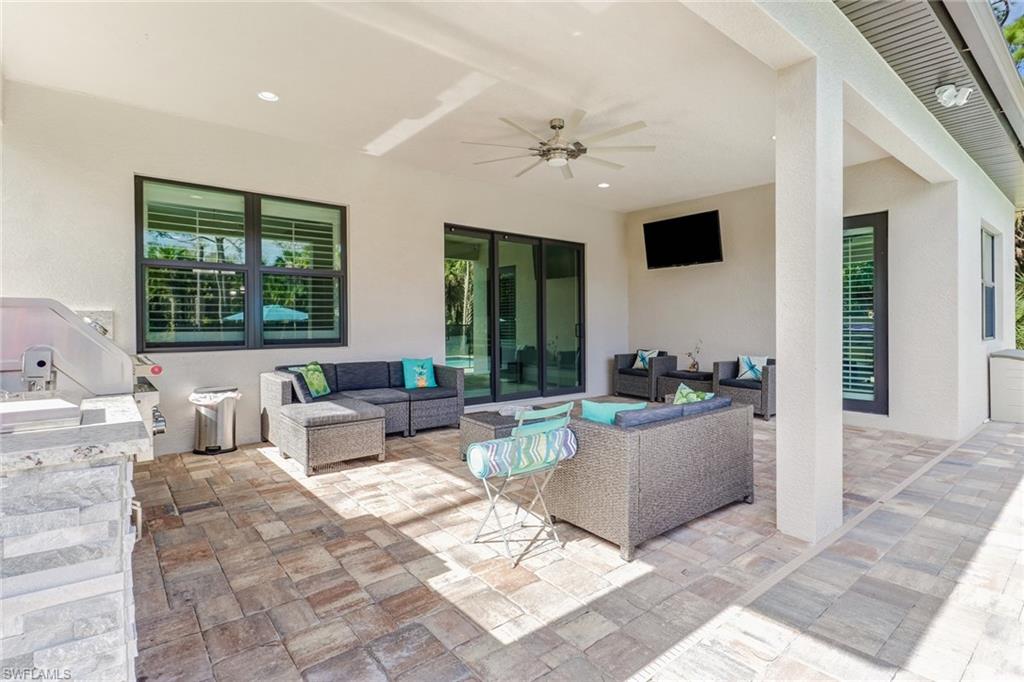 110 9th Street Southwest Naples, FL 34117 - Photo 23 of 27 Gallery Image 23