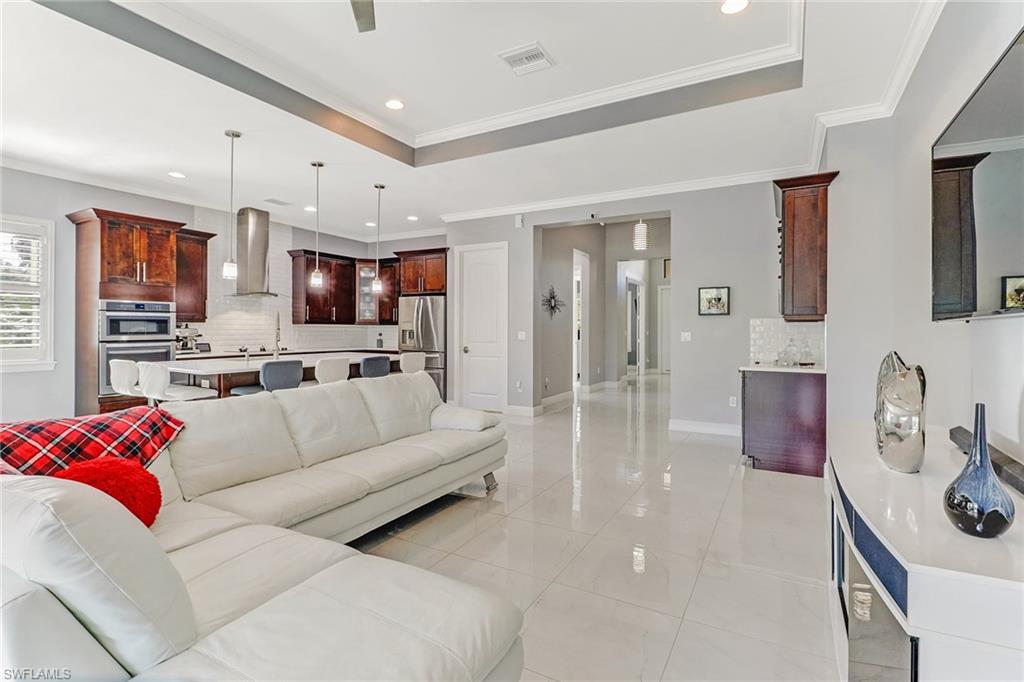 110 9th Street Southwest Naples, FL 34117 - Photo 3 of 27 Gallery Image 3