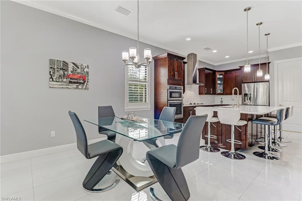 110 9th Street Southwest Naples, FL 34117 - Photo 4 of 27 Gallery Image 4