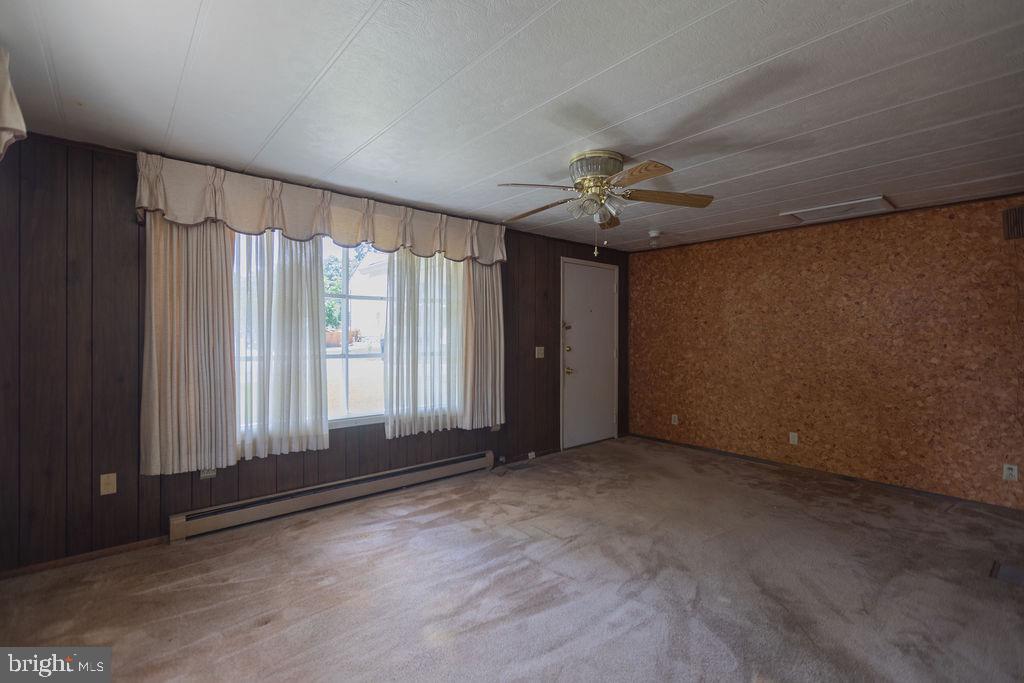 7847 East Shore Road Pasadena, MD 21122 - Photo 24 of 30 Gallery Image 24