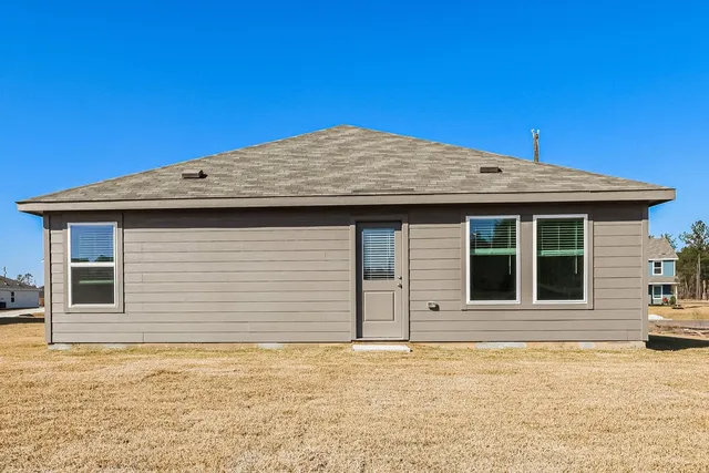 $1,575 | 12113 Kellsway Court, Conroe, TX 77306