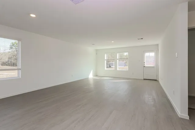 $1,575 | 12113 Kellsway Court, Conroe, TX 77306