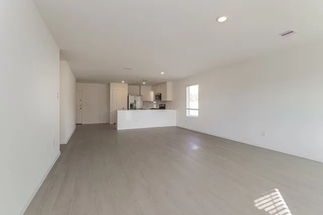 $1,575 | 12113 Kellsway Court, Conroe, TX 77306