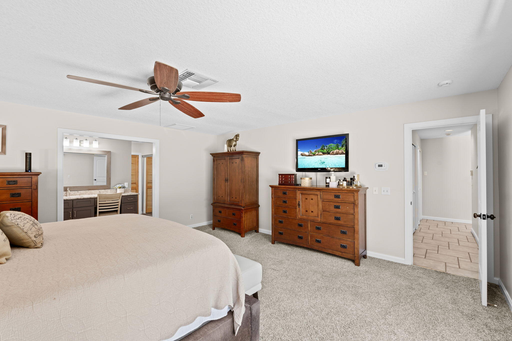 11001 Southwest Hawk View Circle Stuart, FL 34997 - Photo 18 of 52 30-web-or-mls-A7405182