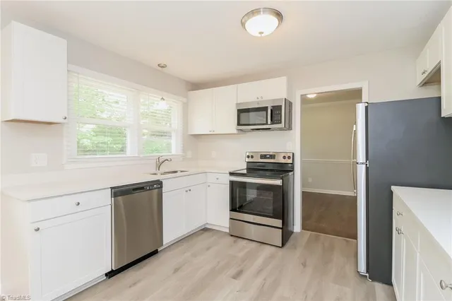 $2,230 | 999 Nottingham Road, High Point, NC 27262