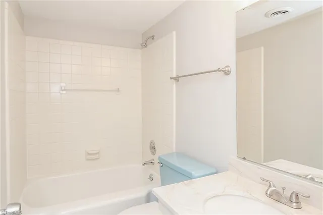 $2,230 | 999 Nottingham Road, High Point, NC 27262