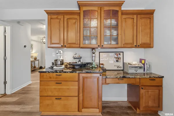 $629,000 | 14715 Followell Drive, Marion, IL 62959