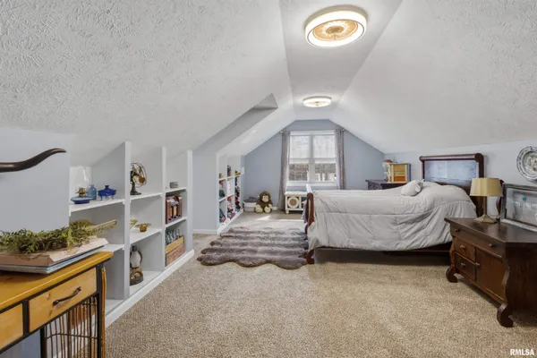 $629,000 | 14715 Followell Drive, Marion, IL 62959