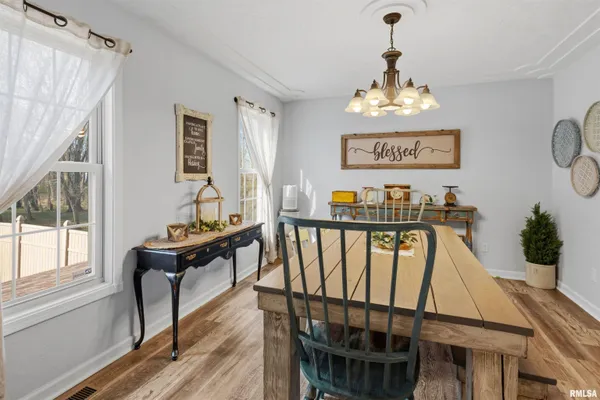 $629,000 | 14715 Followell Drive, Marion, IL 62959