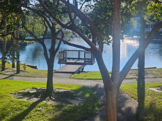 $2,500 | 8592 West Sunrise Boulevard, Unit 209, Plantation, FL 33322