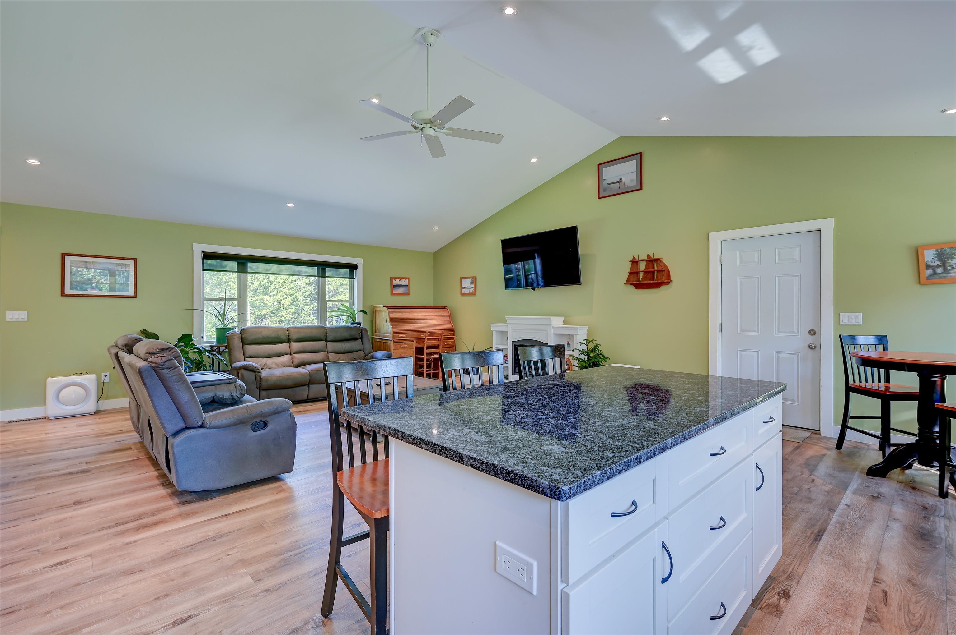 419 Winter Road Madison, NH 03875 - Photo 10 of 26