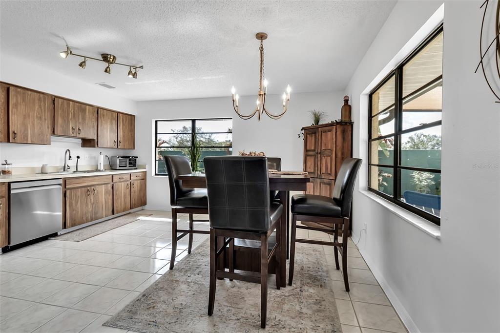 1602 Dower Way Sun City Center, FL 33573 - Photo 23 of 56