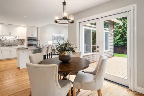 $1,250,000 | 12915 50th Place West, Mukilteo, WA 98275
